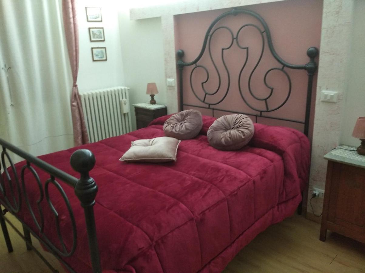 Appartamento Grey Арецо Екстериор снимка