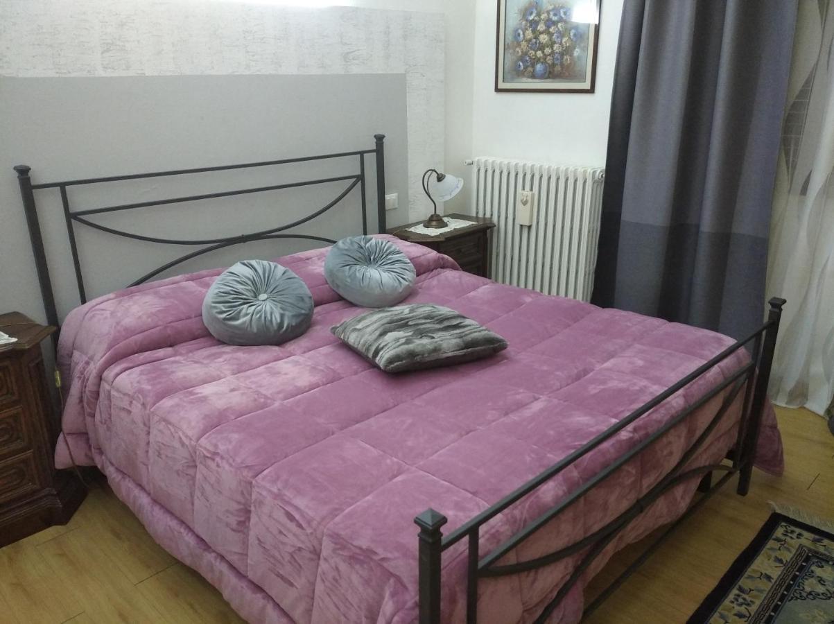 Appartamento Grey Арецо Екстериор снимка